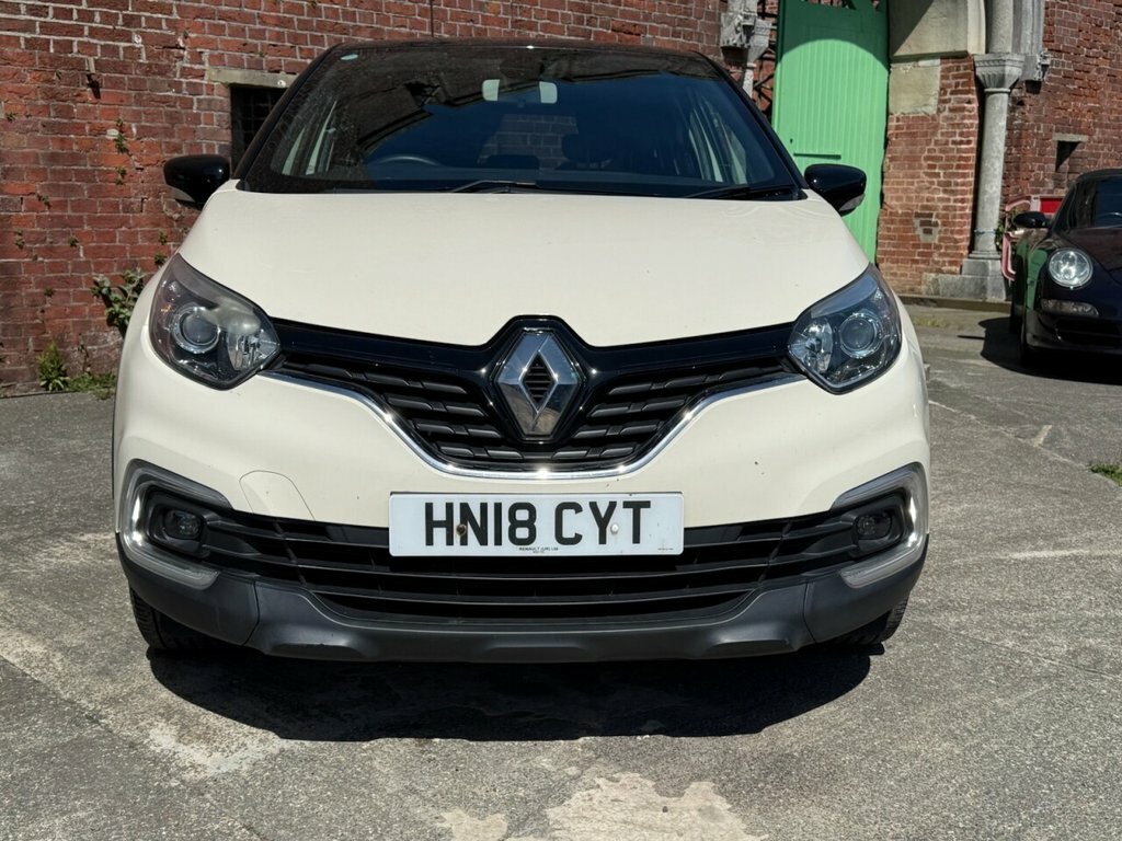 Renault Captur 0.9L Dynamique Nav HN18CYT White #2