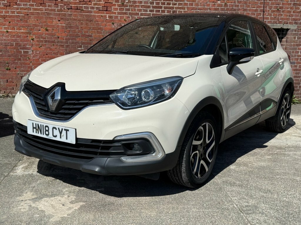 Renault Captur 0.9L Dynamique Nav White