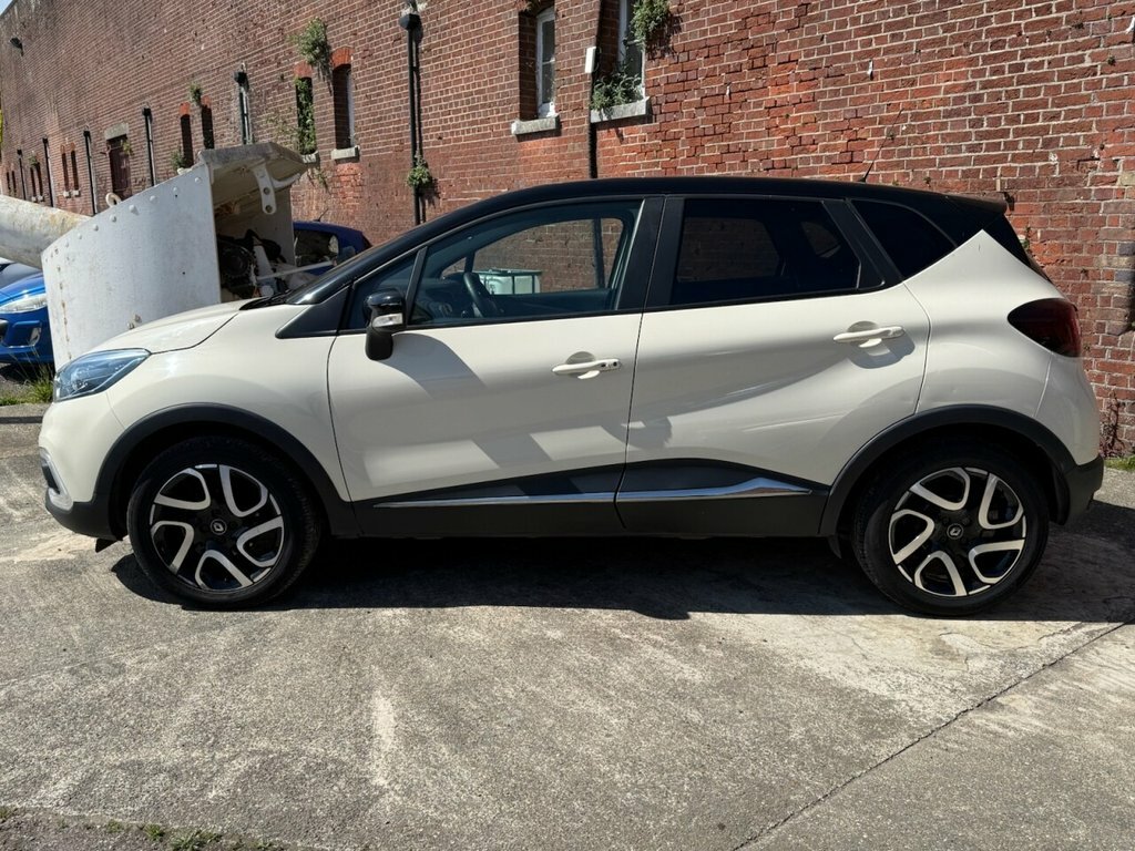 Renault Captur 0.9L Dynamique Nav HN18CYT White #3
