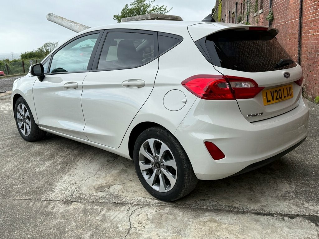 Ford Fiesta 1L Trend LV20LXD White #4