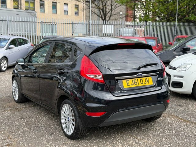 Ford Fiesta 1.4 Tdci Dpf Titanium Hatchback Black #3