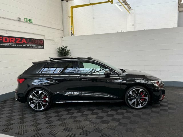 Audi S3 2024 2.0 Tfsi Vorsprung Sportback S Tro BL24ENR Black #4