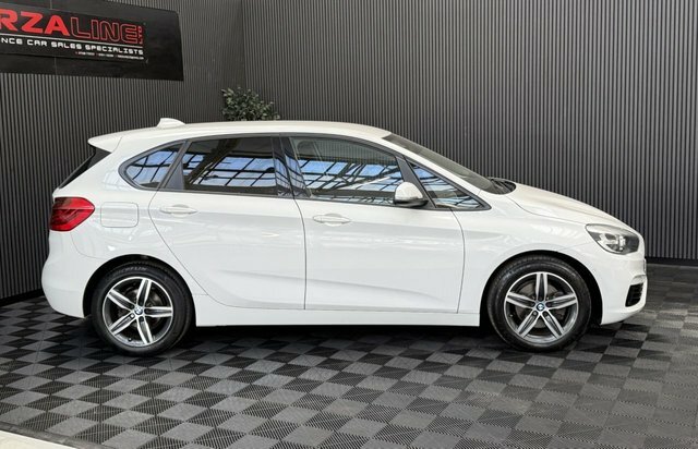 BMW 2 Series Active Tourer 2016 1.5 218I Sport Mpv Euro 6 White #3