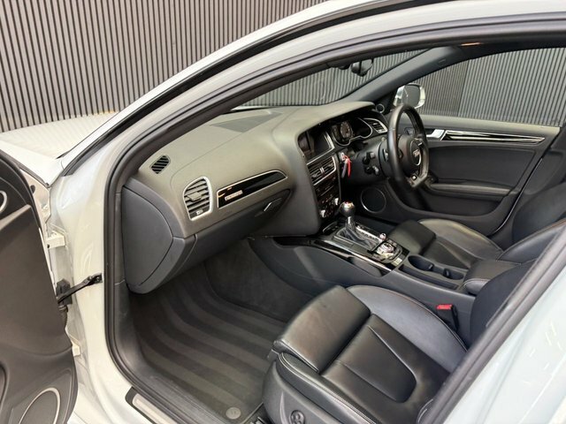 Audi S4 3.0 Tfsi V6 Black Blue #37