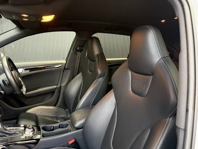Audi S4 3.0 Tfsi V6 Black Blue #36