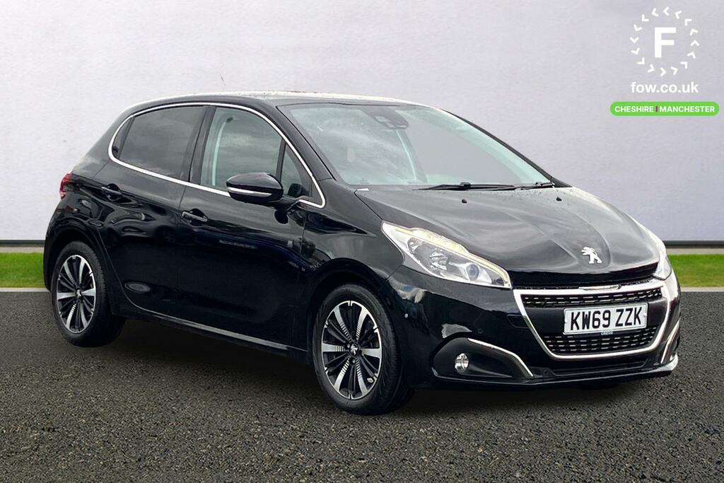 Peugeot 208 1.5 Bluehdi Tech Edition 5 Speed Black