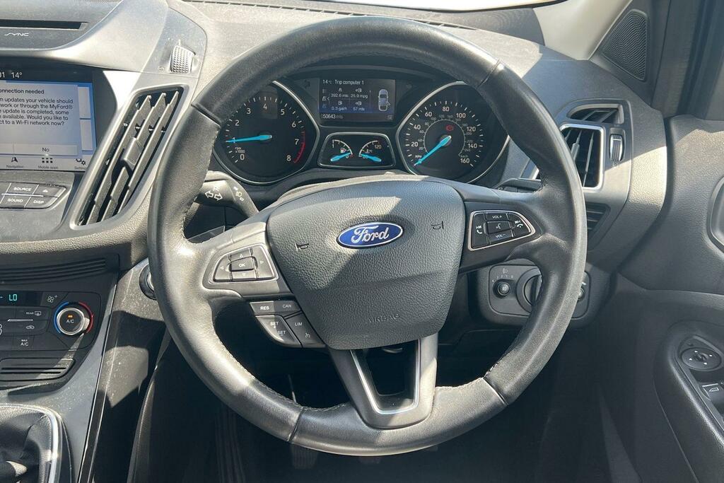 Ford Kuga 1.5 Ecoboost Titanium Edition 2Wd SH19EWN Black #5