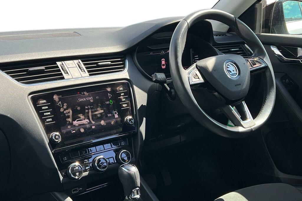 Skoda Octavia 1.5 Tsi Se L Dsg Silver #4