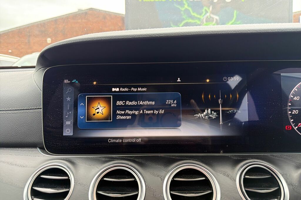 Mercedes-Benz E Class E220d Amg Line Edition 9G-tronic MC70TXH Blue #6
