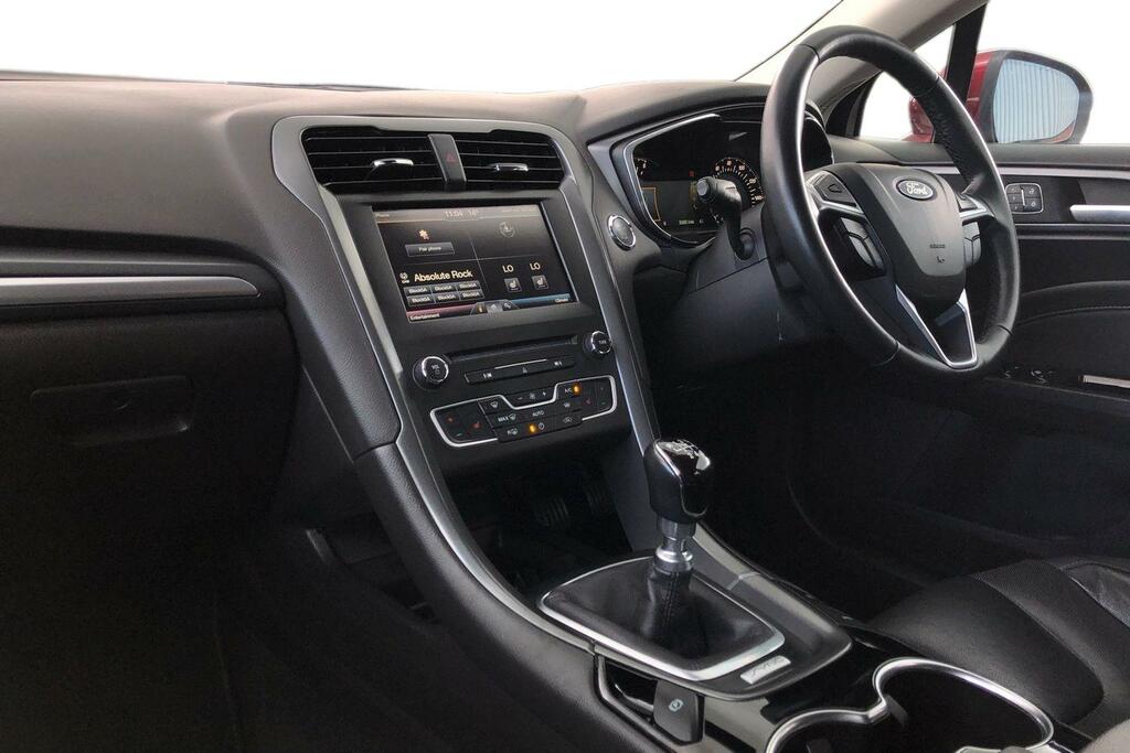 Ford Mondeo 1.5 Tdci Econetic Titanium Red #4