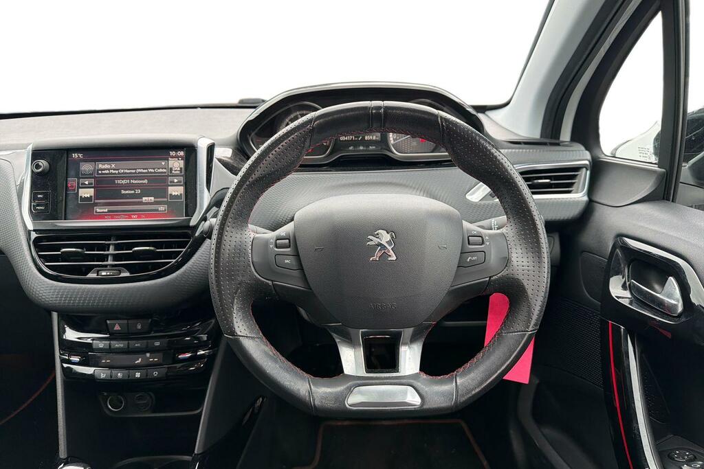 Peugeot 2008 1.2 Puretech 110 Gt Line CY66BVJ White #5