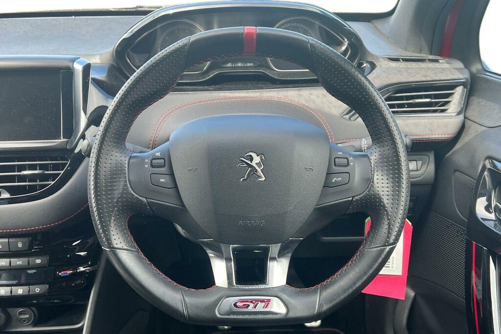 Peugeot 208 1.6 Thp Gti Prestige Red #5