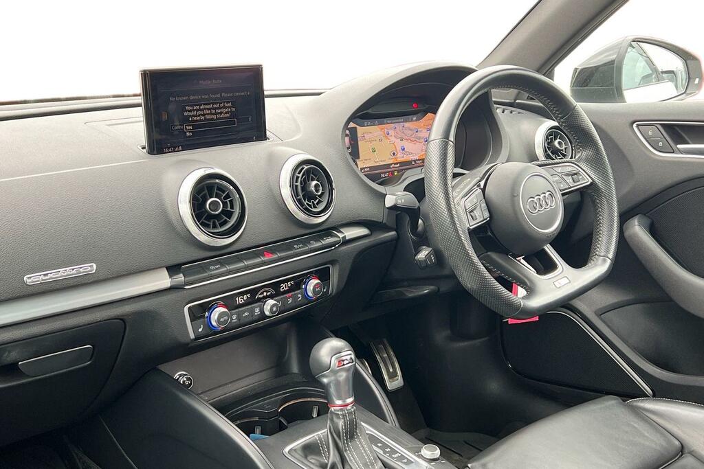 Audi A3 S3 Tfsi Quattro Black Edition S Tronic FY18URV White #4
