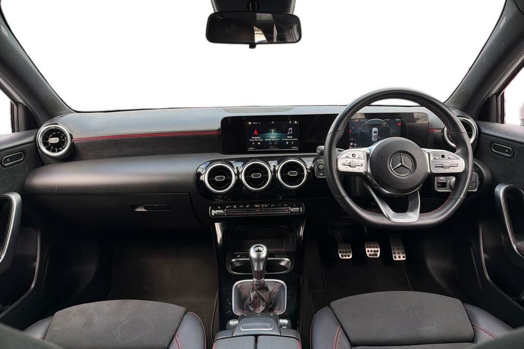 Mercedes-Benz A Class A180 Amg Line White #3