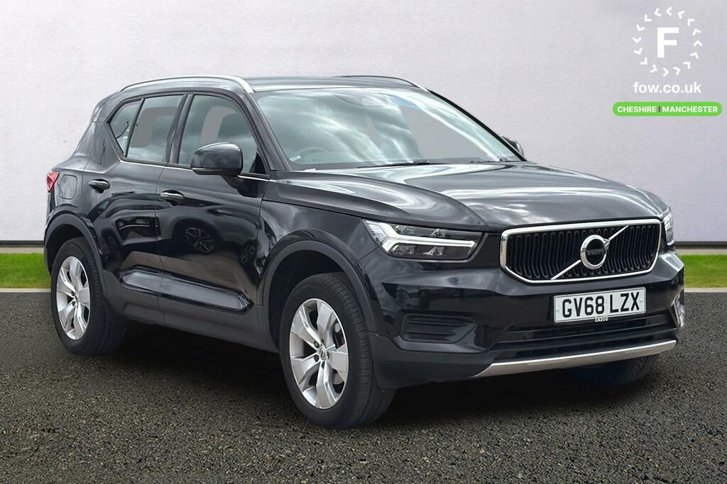 Volvo XC40 1.5 T3 Momentum Black