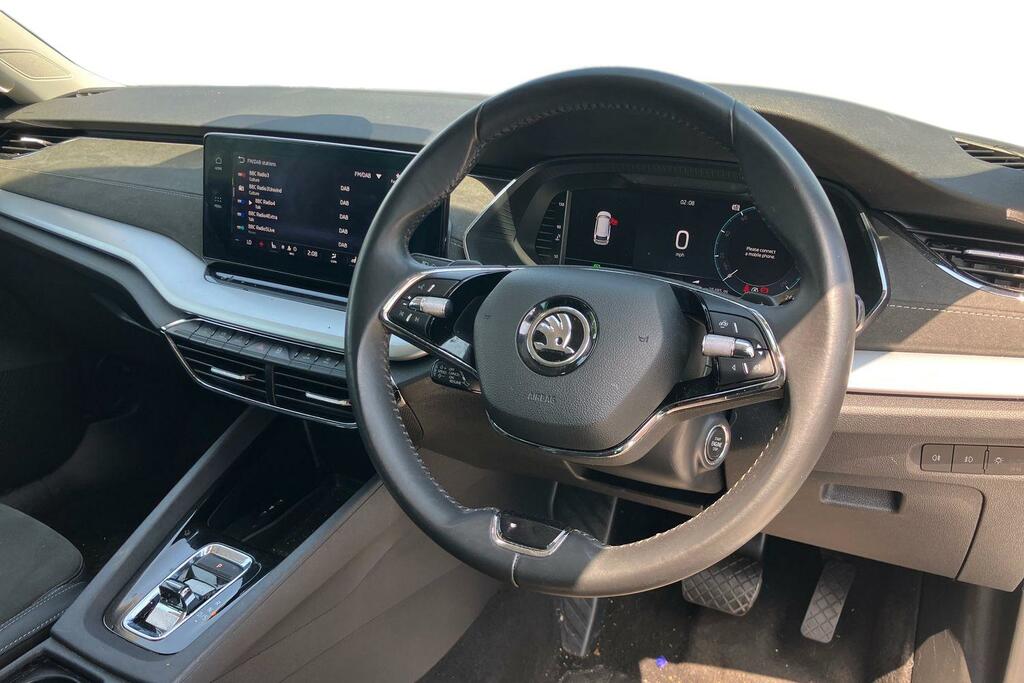 Skoda Octavia 2.0 Tdi 150 Se L Dsg White #3
