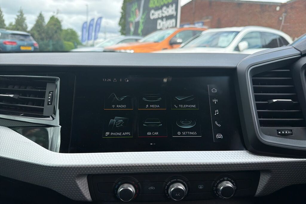 Audi A1 30 Tfsi 110 Black Edition CL21UCP White #6