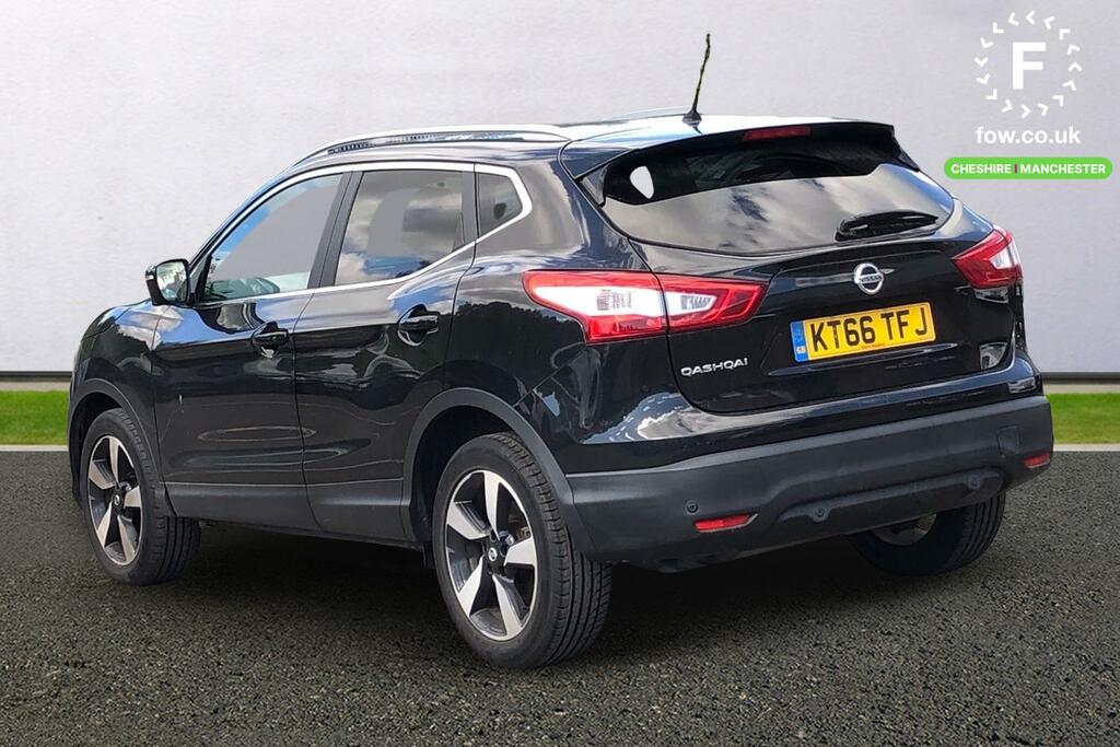 Nissan Qashqai 1.2 Dig-t N-connecta Xtronic Black #2