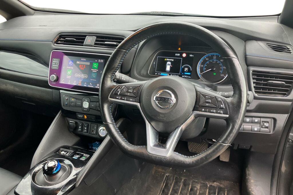 Nissan Leaf 110Kw N-connecta 40Kwh DV21WWL Grey #3
