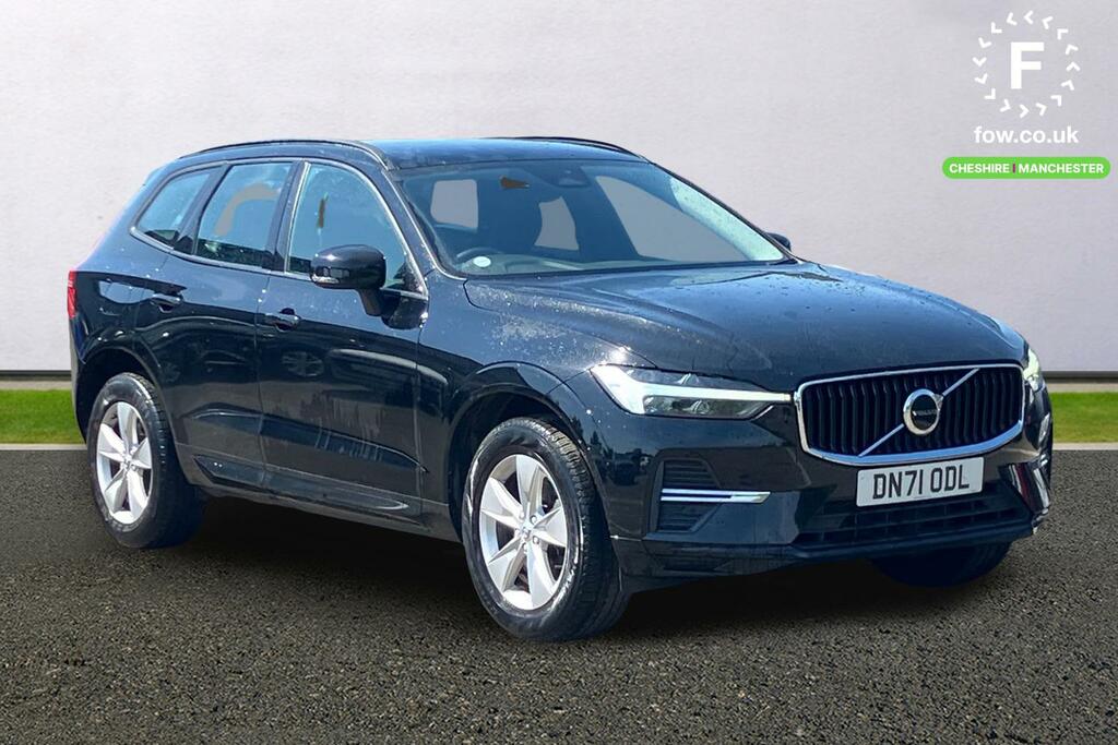 Volvo XC60 2.0 B5p Momentum Geartronic Black