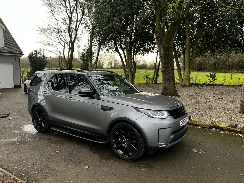 Land Rover Discovery Wheelchair Accessible Vehicle 3.0 Sd V6 Hse Luxury Grey