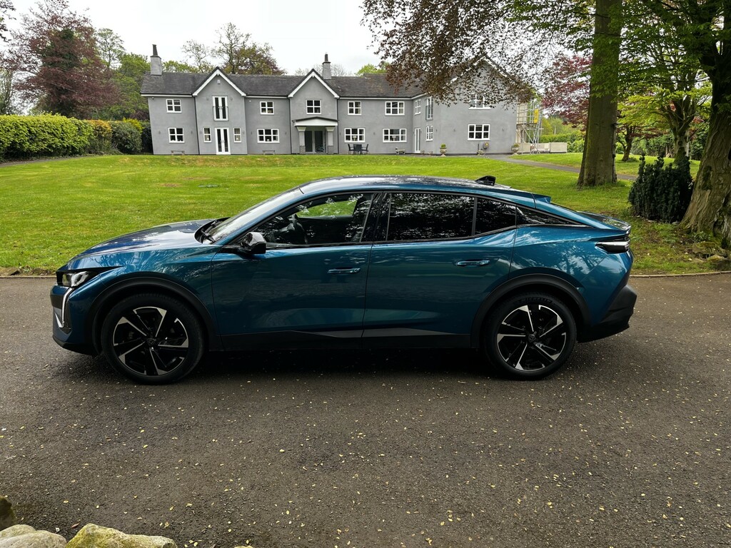 Peugeot 408 Hatchback 1.2 Puretech Allure,with Only 8000 Miles BT24DCF Blue #5
