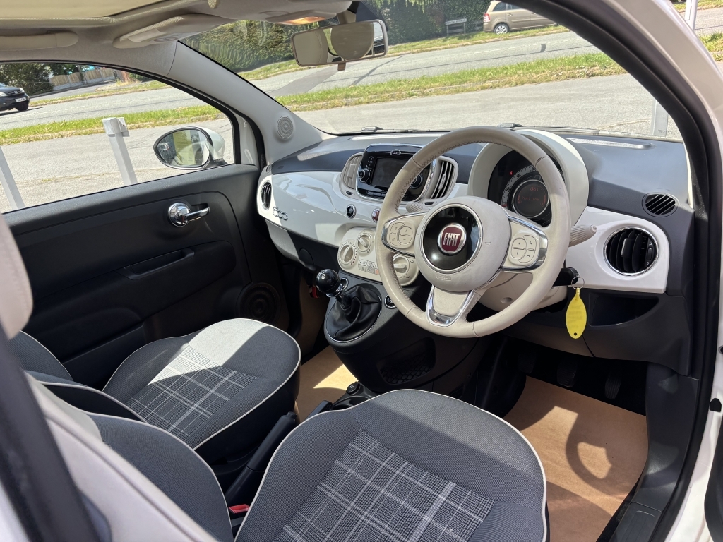 Fiat 500 1.2 Lounge YX66XNL White #4
