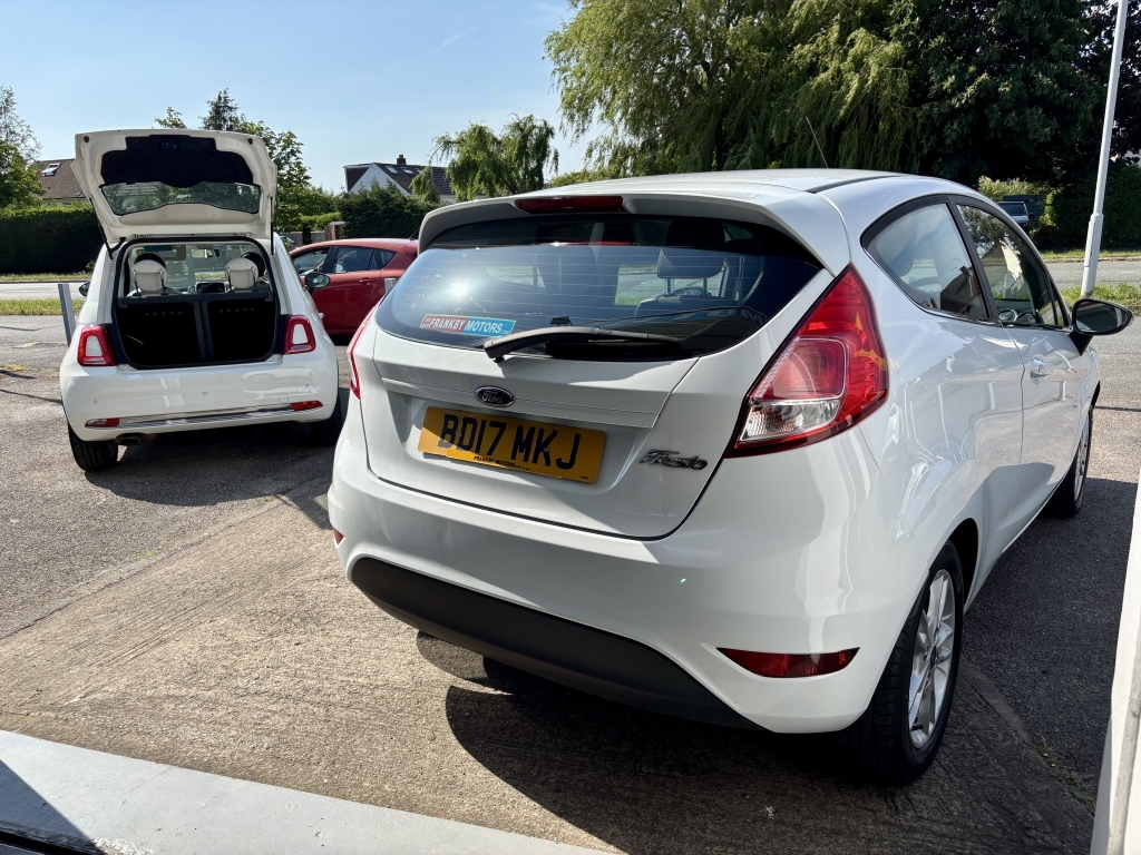 Ford Fiesta 1.2 Zetec BD17MKJ White #4