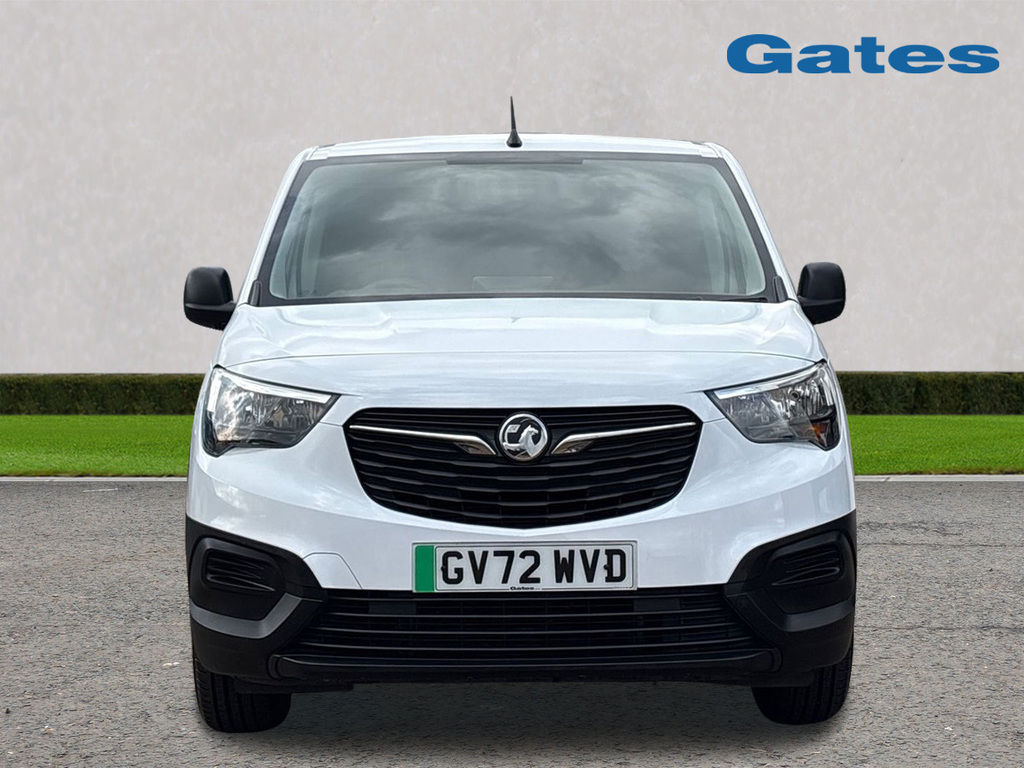Vauxhall Combo-e Life 2300 Prime 100Kw 50Kwh GV72WVD White #2