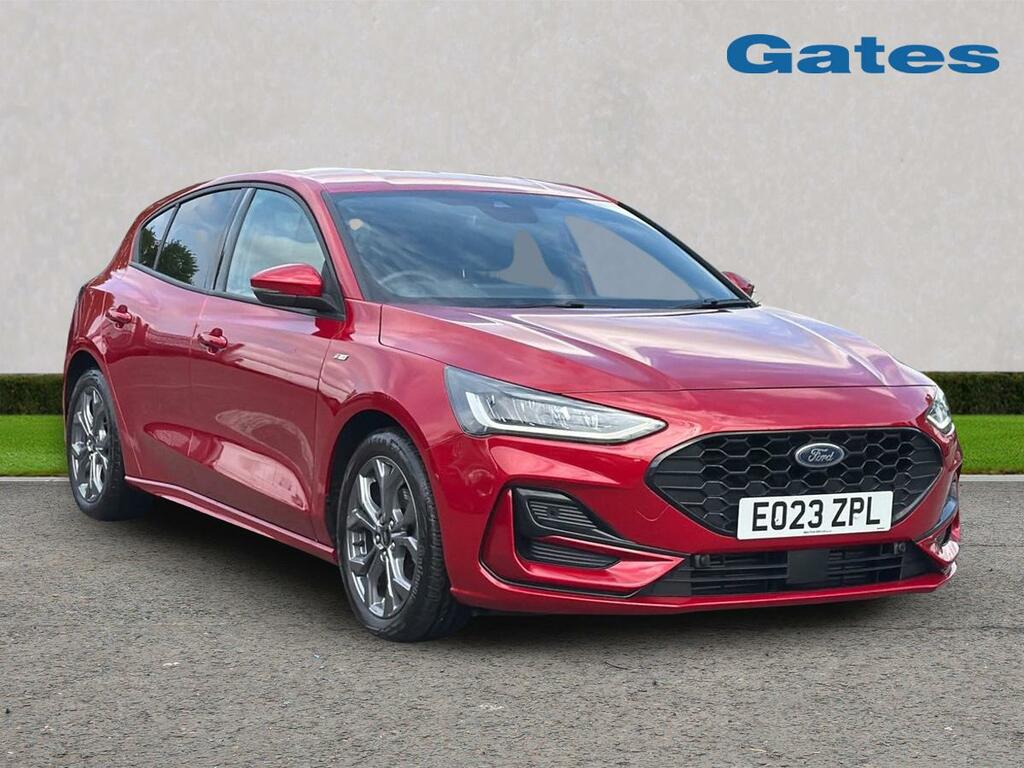 Ford Focus St-line 1.0 125Ps Red