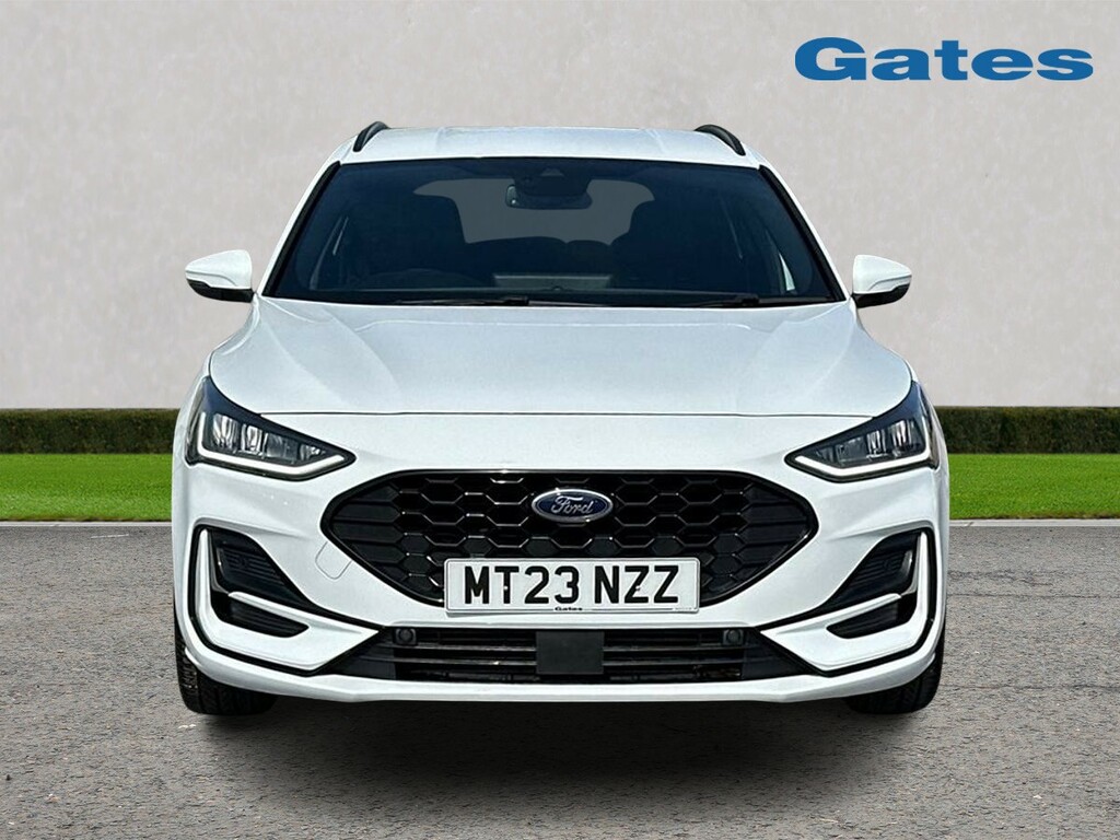 Ford Focus Estate St-line X 1.0 125Ps MT23NZZ White #2