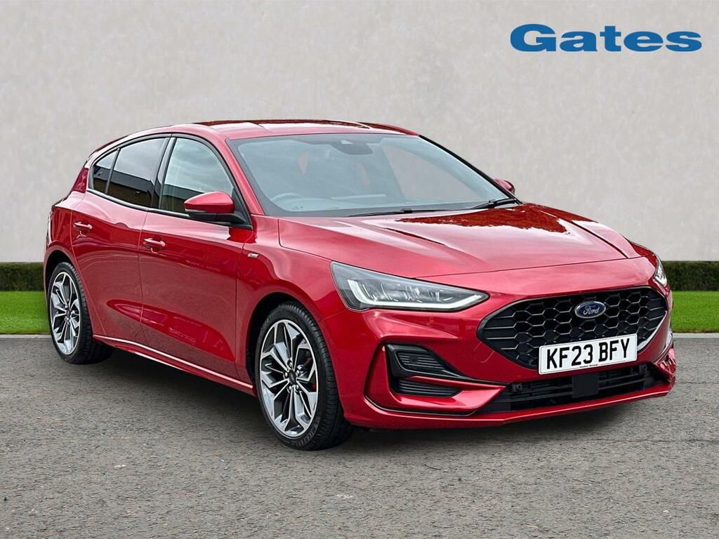 Ford Focus St-line X 1.0 125Ps Red