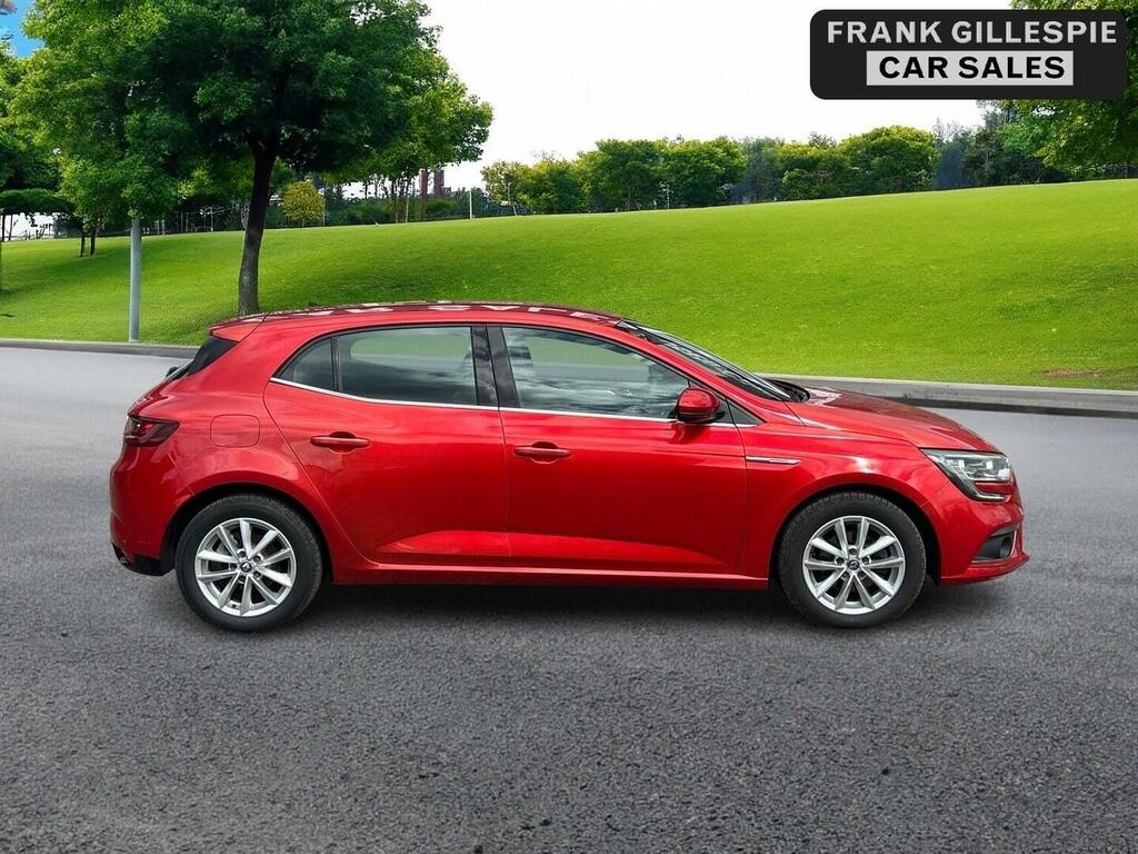 Renault Megane Hatchback 1.5 Dci Dynamique Nav Euro 6 Ss Red