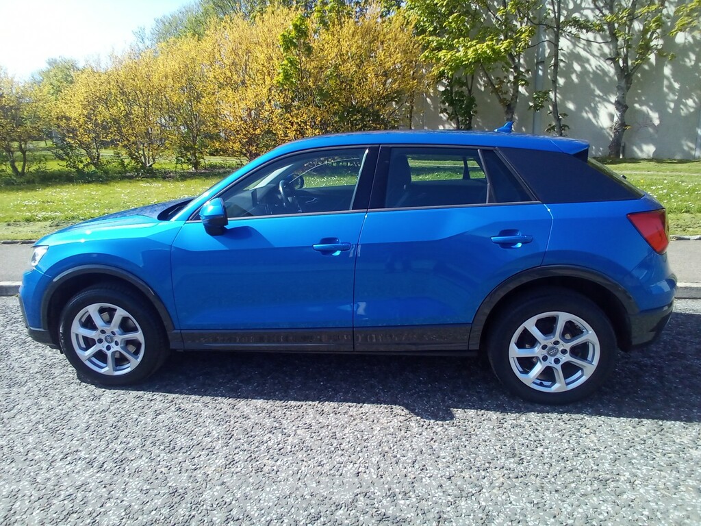Audi Q2 Suv 1.4 Tfsi Cod Sport 201818 Blue #5