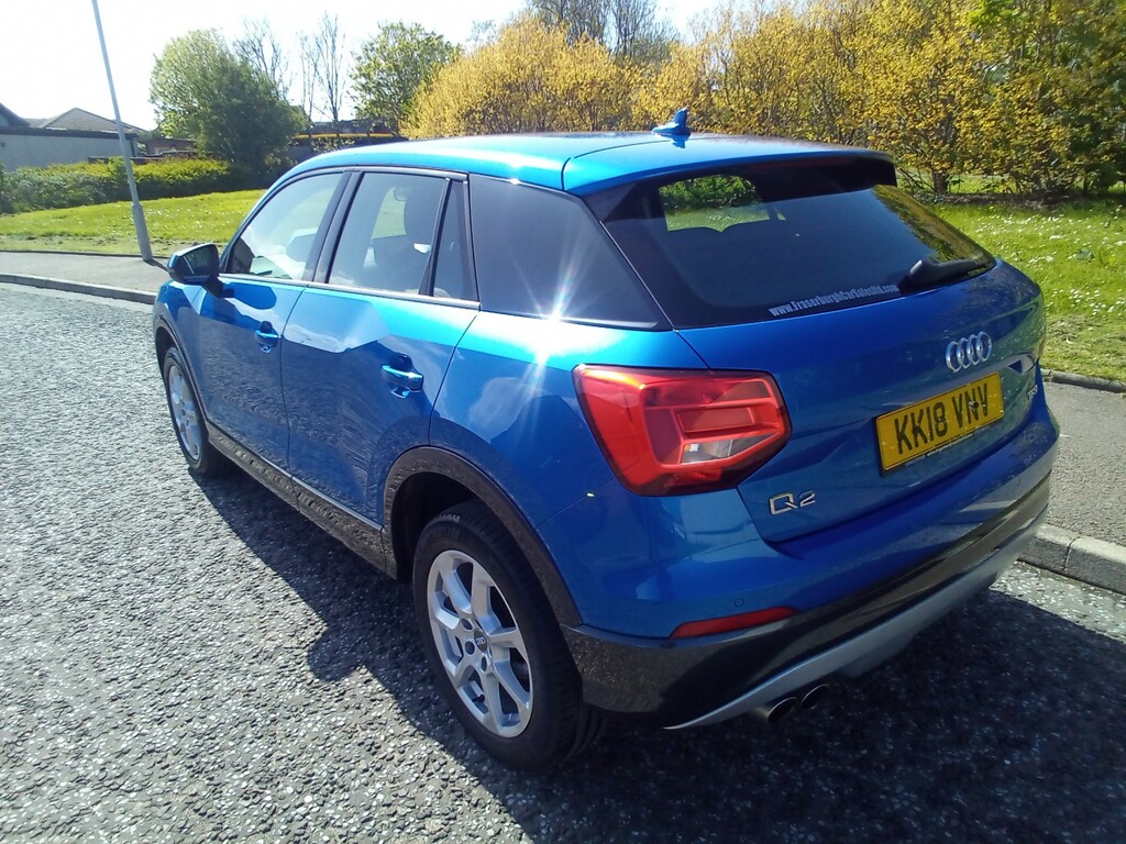 Audi Q2 Suv 1.4 Tfsi Cod Sport 201818 Blue #6
