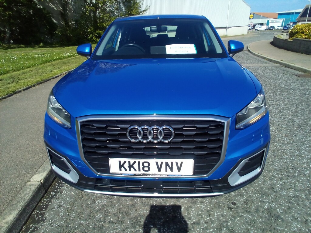 Audi Q2 Suv 1.4 Tfsi Cod Sport 201818 Blue #2