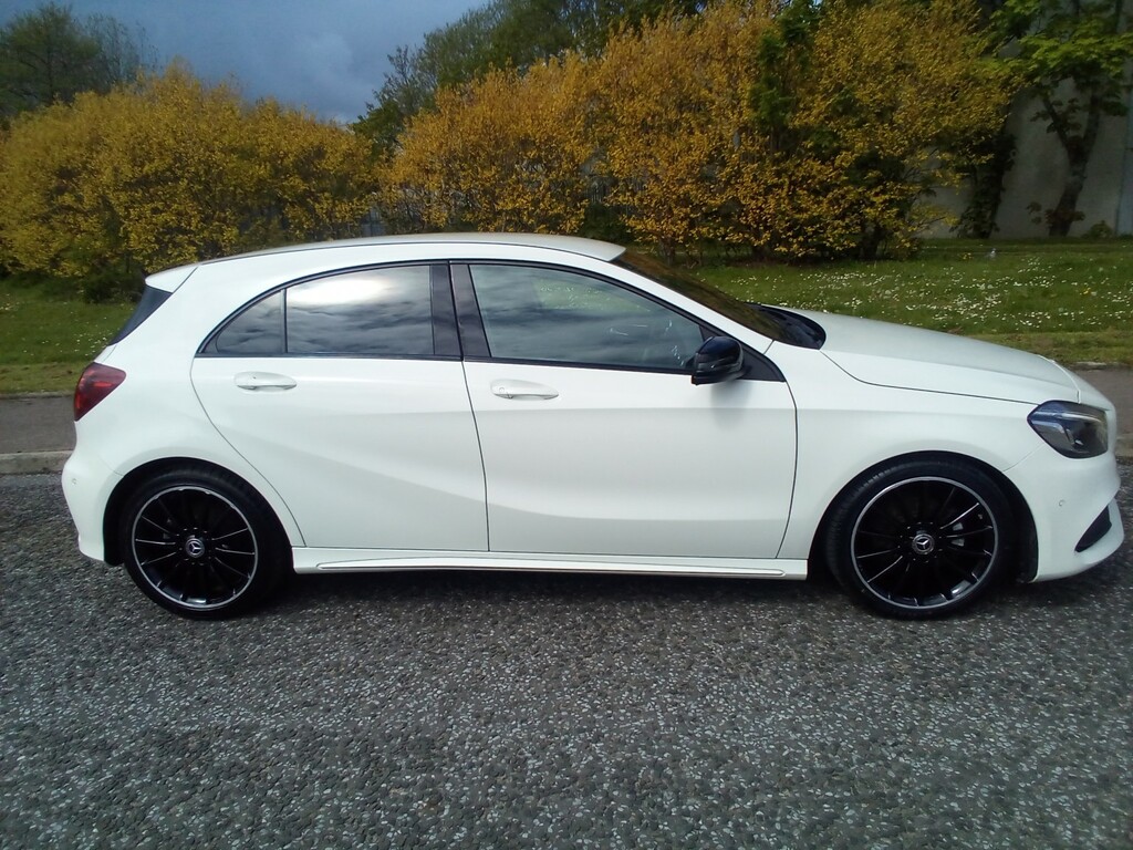 Mercedes-Benz A Class Hatchback A180 1.6 Amg-line 201767 SW67TWC White #4