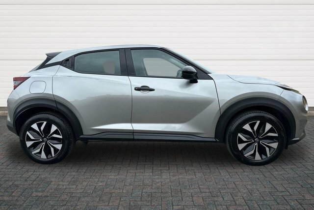Nissan Juke Dig-t Acenta Premium Suv FY25ZFN Silver #2