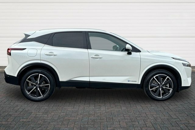 Nissan Qashqai H E-power Tekna Suv LT23OXC White #2
