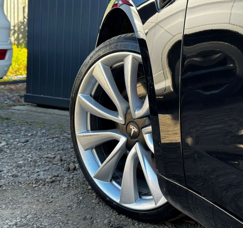 Tesla Model 3 Saloon Dual Motor Performance Saloon LB69VOT Black #6