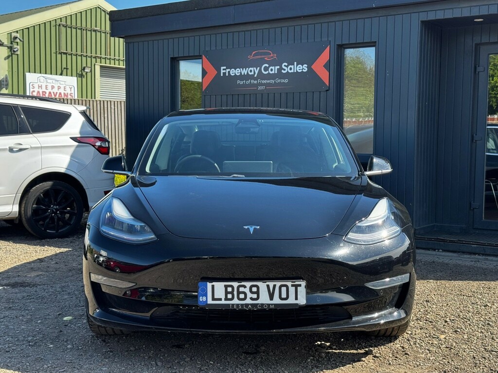 Tesla Model 3 Saloon Dual Motor Performance Saloon LB69VOT Black #5
