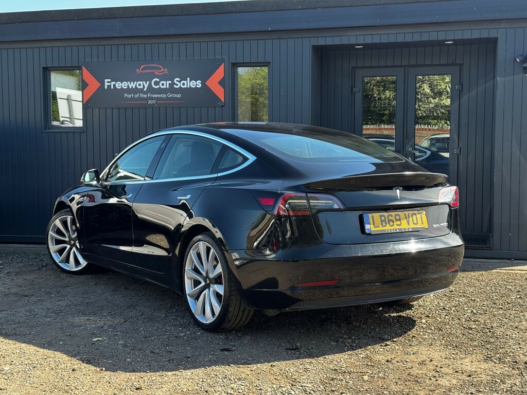 Tesla Model 3 Saloon Dual Motor Performance Saloon LB69VOT Black #4