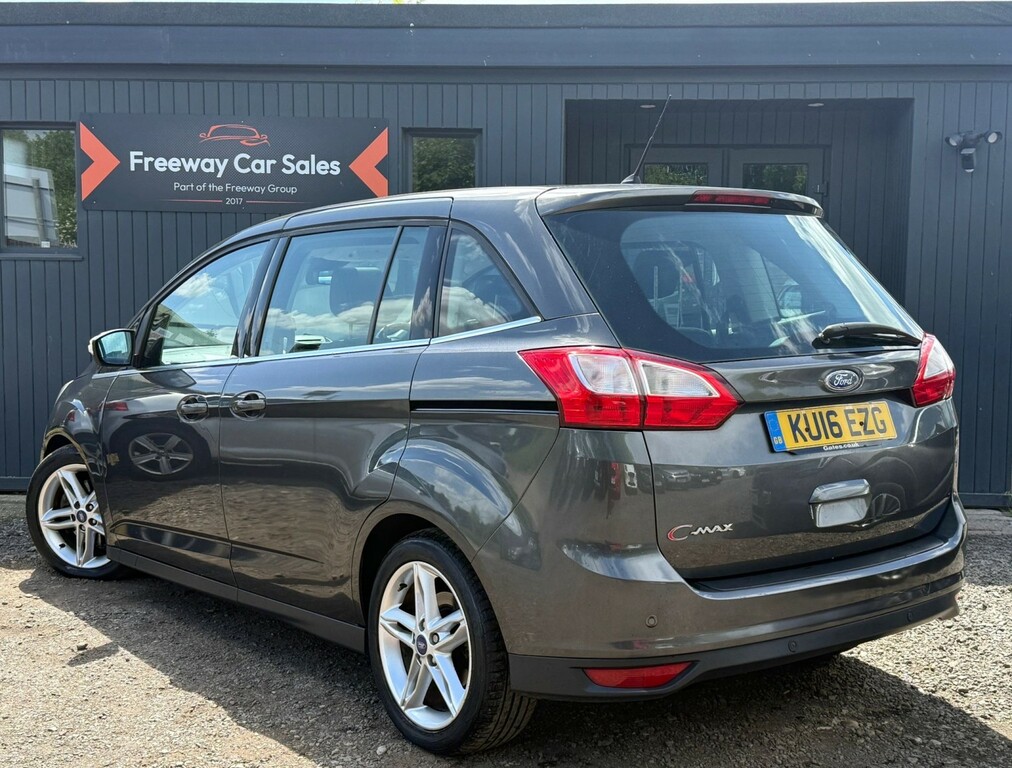 Ford Grand C-Max Mpv 1.5 Tdci Titanium X Mpv Powershift KU16EZG Grey #2