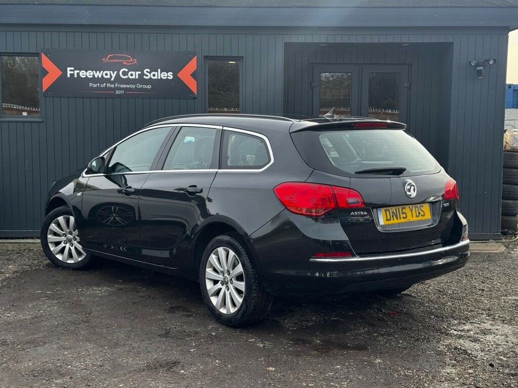Vauxhall Astra Estate 1.6 Cdti Ecoflex Tech Line Sports Tourer Black #4