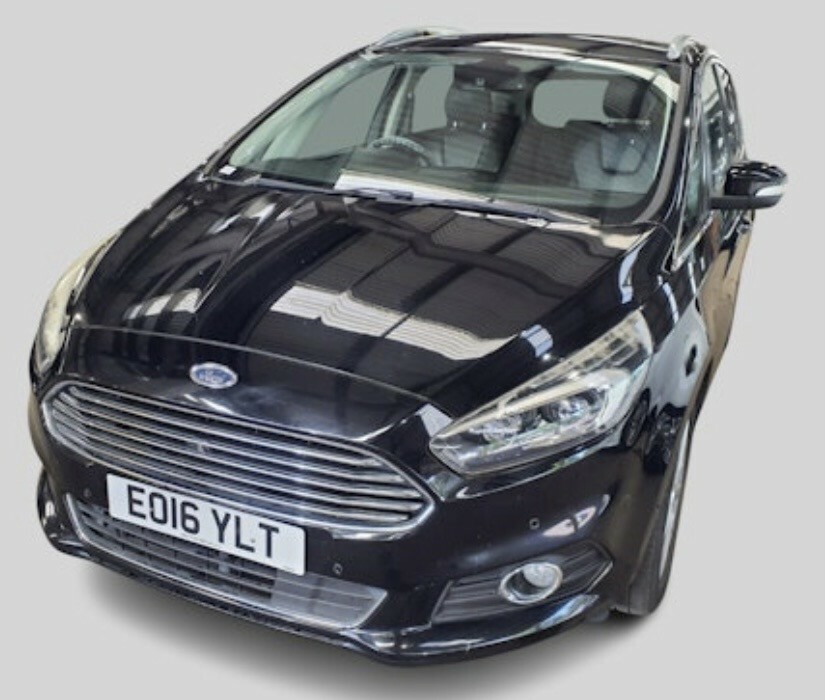 Ford S-Max Mpv 2.0 Tdci Titanium Mpv Euro 6 EO16YLT Black #2