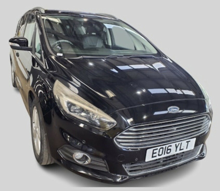 Ford S-Max Mpv 2.0 Tdci Titanium Mpv Euro 6 Black