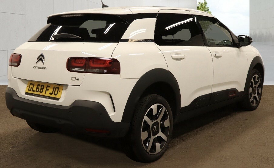 Citroen C4 Cactus Hatchback 1.2 Puretech Gpf Flair Hatchback Pet GL68FJO White #4