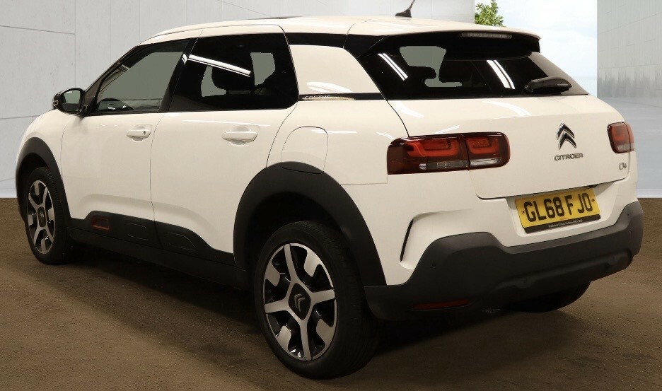 Citroen C4 Cactus Hatchback 1.2 Puretech Gpf Flair Hatchback Pet GL68FJO White #3