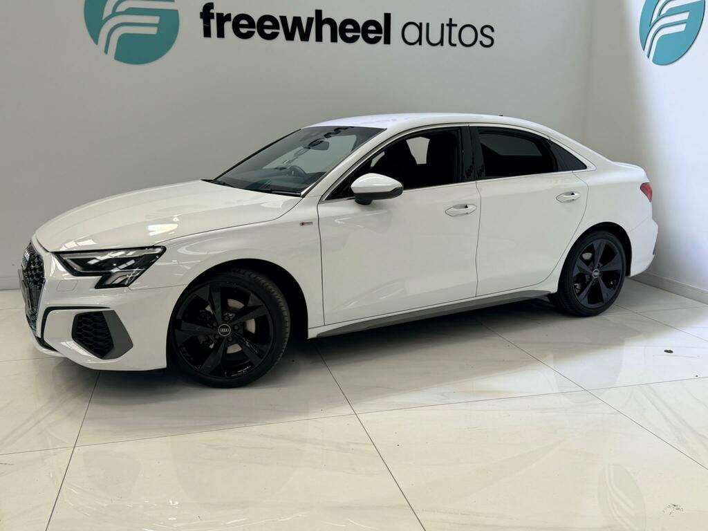 Audi A3 1.5 Tfsi 35 S Line S Tronic Euro 6 Ss White