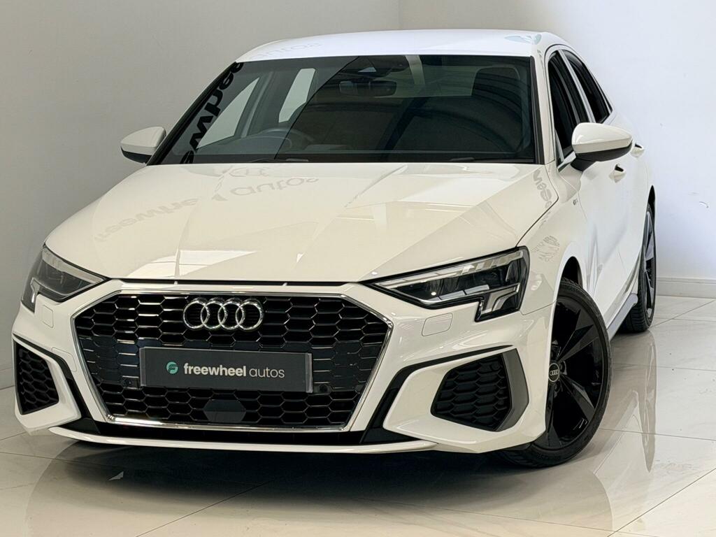 Audi A3 1.5 Tfsi 35 S Line S Tronic Euro 6 Ss ML23XLD White #4